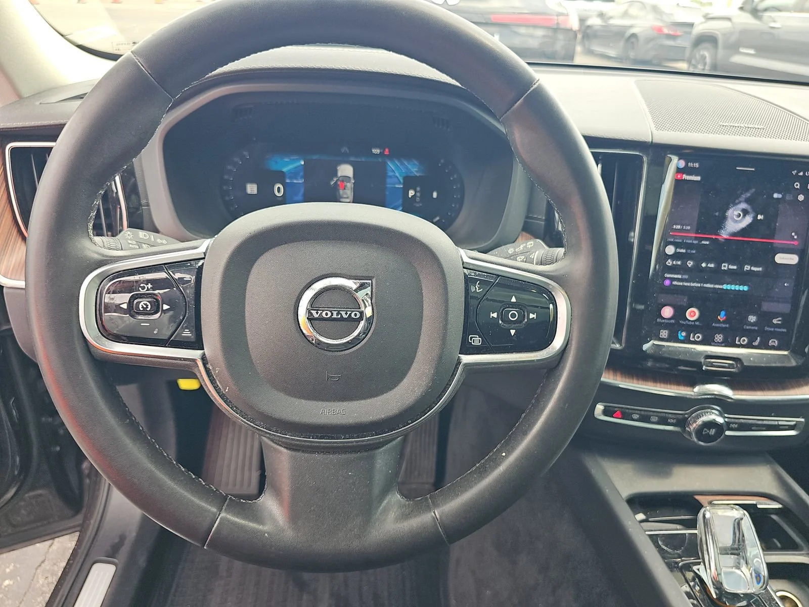 Used 2023 Platinum Gray Metallic Volvo Ultimate Bright Theme image 6
