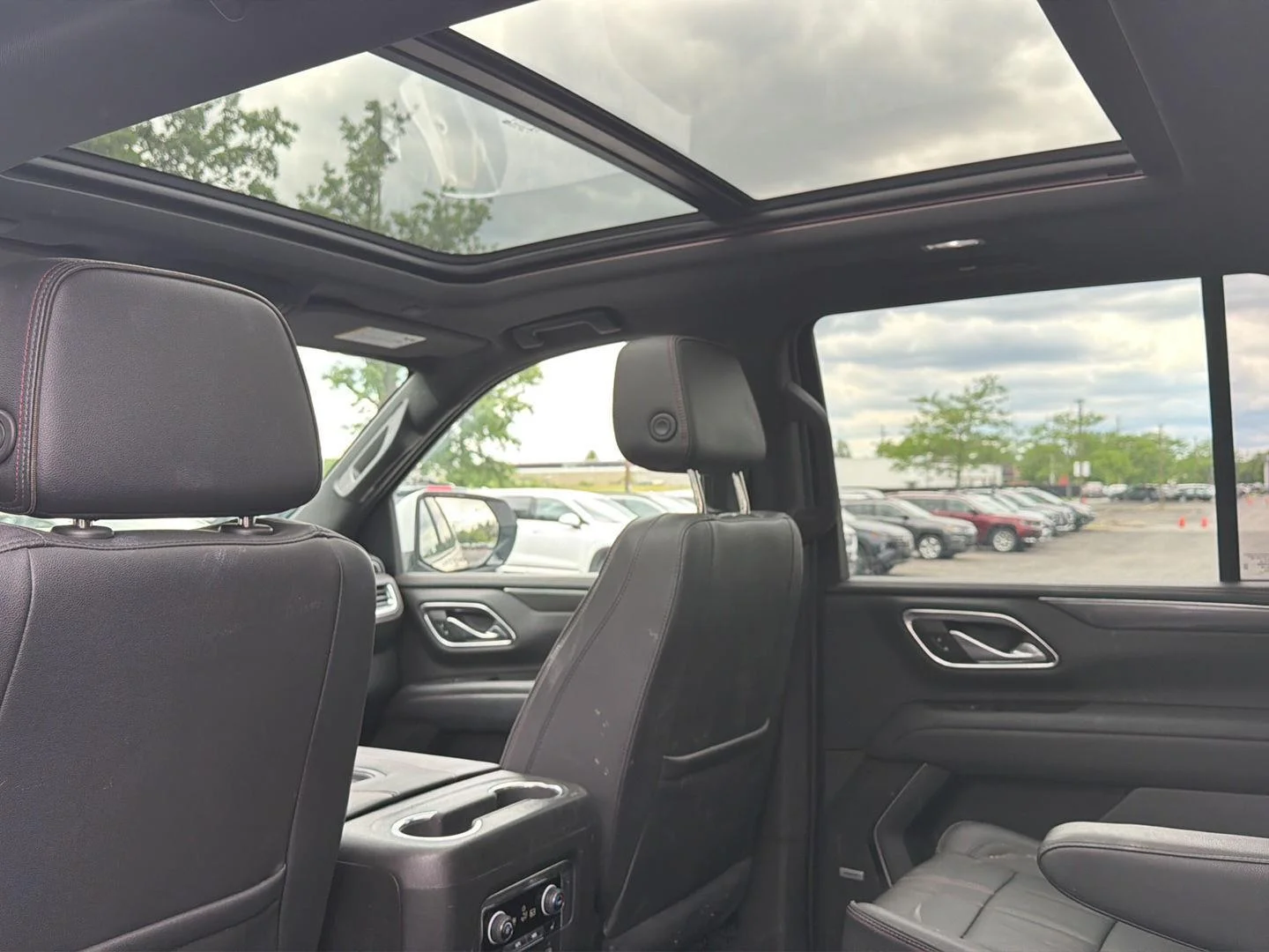 Used 2021 Summit White Chevrolet RST image 8