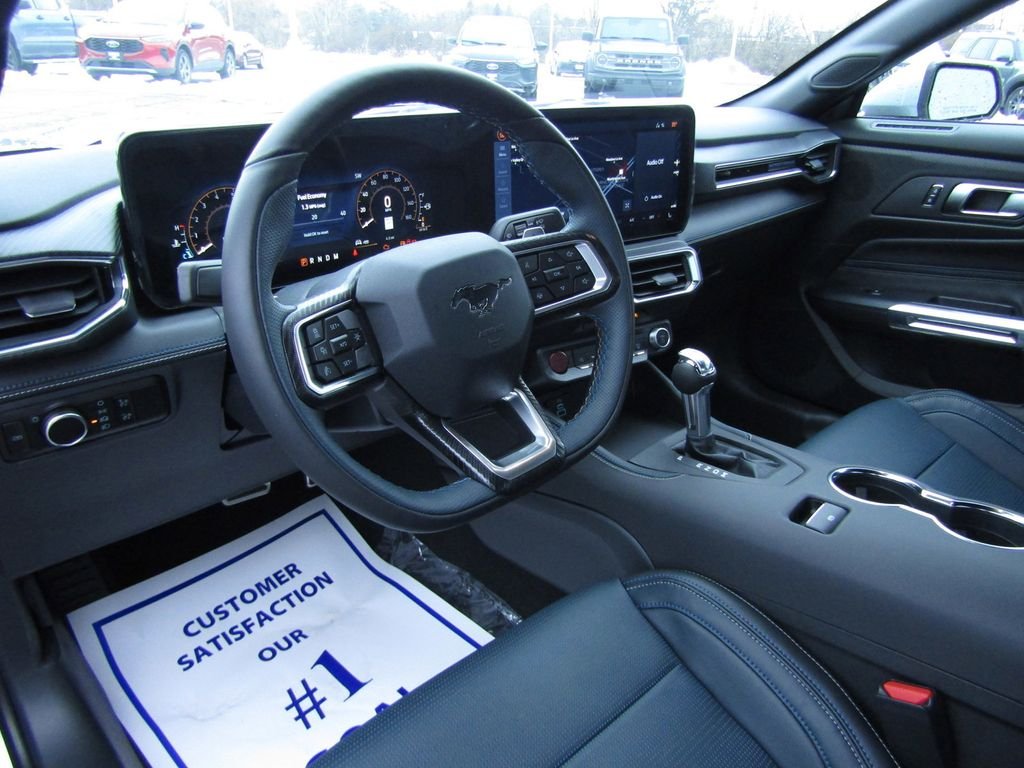 2025 Ford Mustang GT Premium Fastback - Photo 9