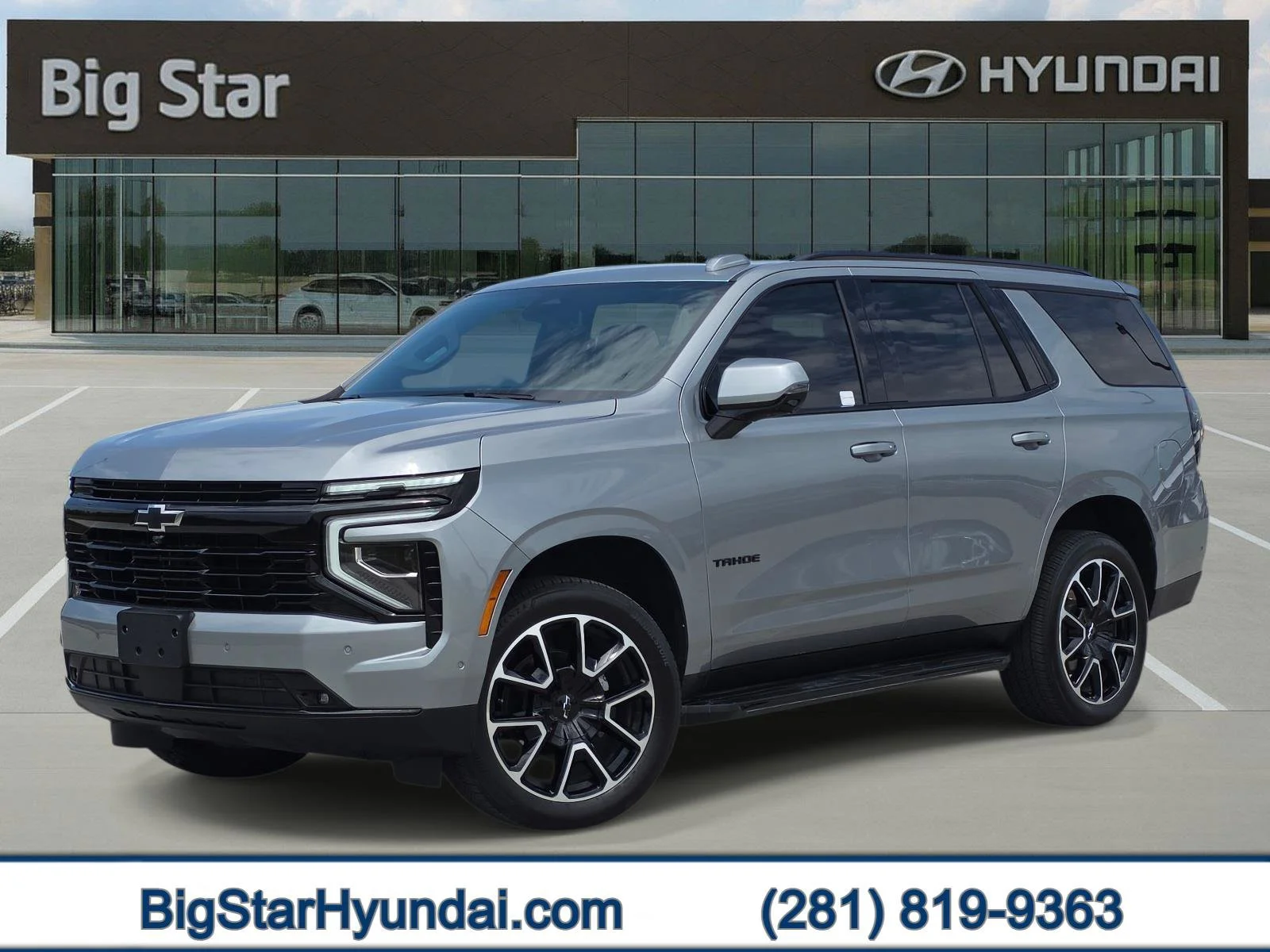 Used 2025 Sterling Gray Metallic Chevrolet RST image 1