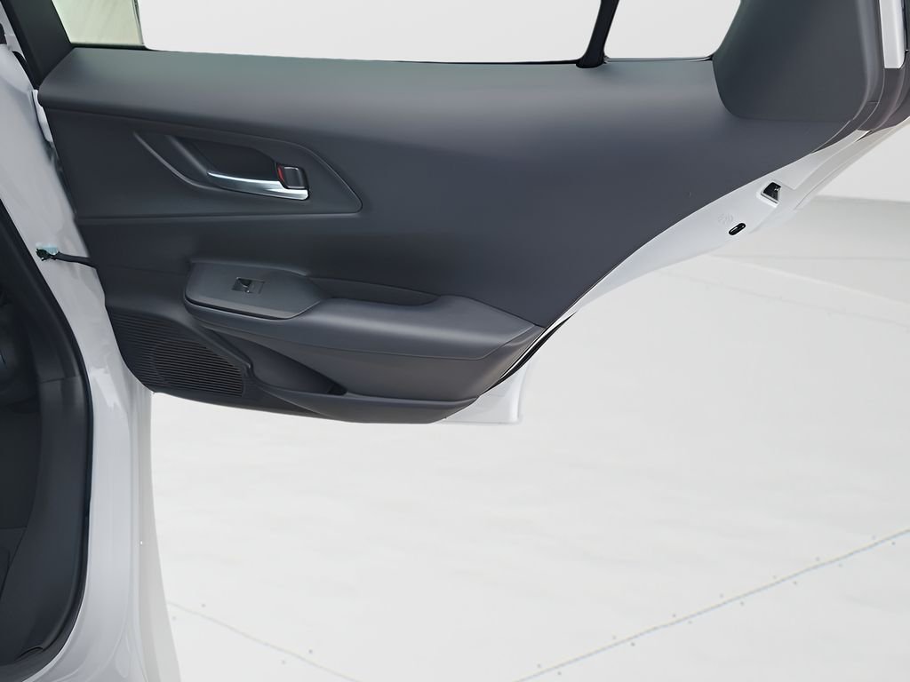 2026 Toyota Prius Plug-in Hybrid XSE - Photo 34
