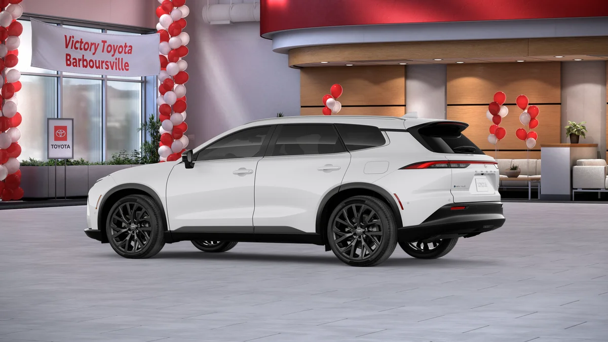 New 2026 Oxygen White Toyota Limited image 40