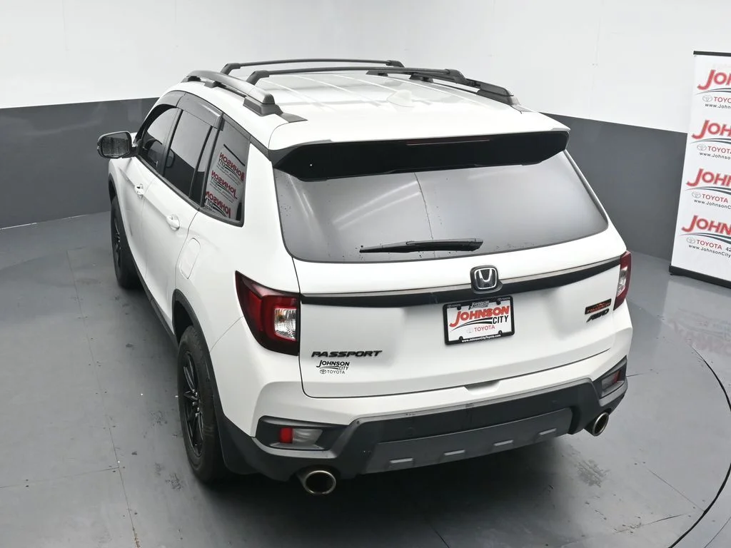 Used 2022 White Honda TrailSport image 29