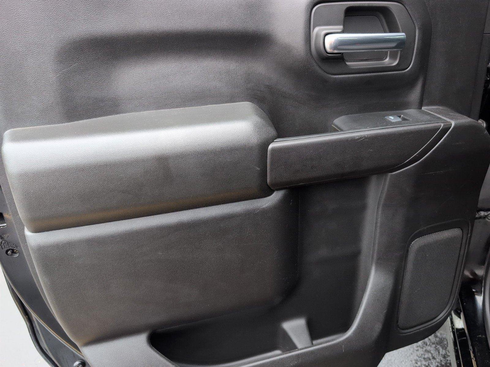 Used 2025 Black Chevrolet Custom image 35