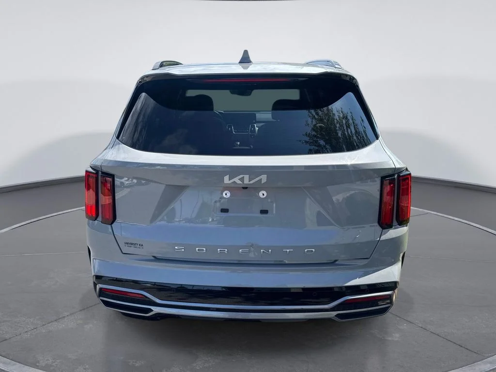 Used 2022 Gray Kia SX image 6