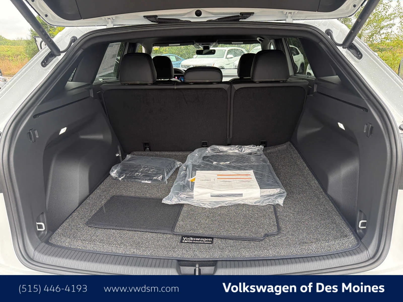 New 2026 White/off-white Volkswagen 2.0T SE w/Technology image 18
