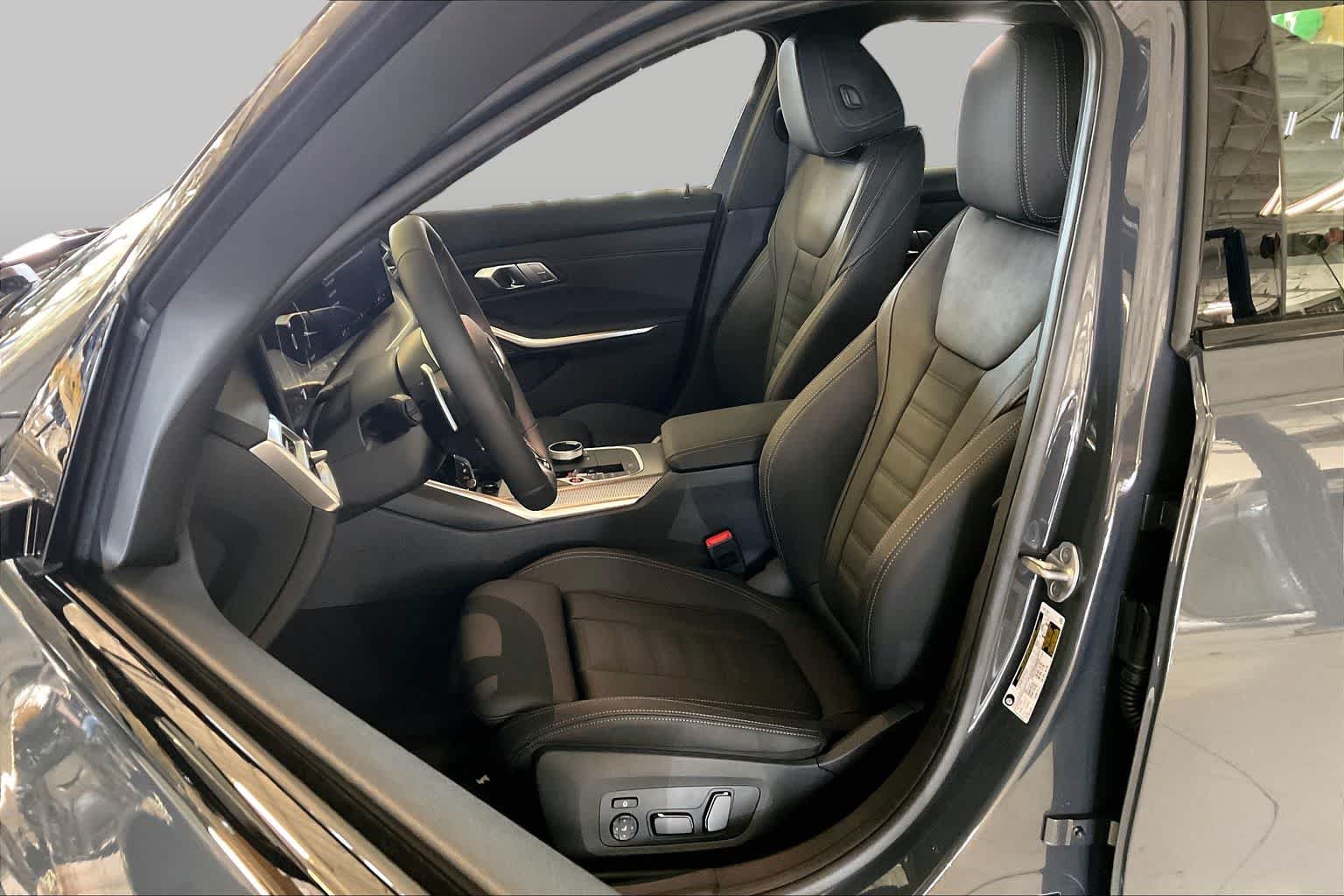 New 2026 Dravit Grey Metallic BMW 330i image 9