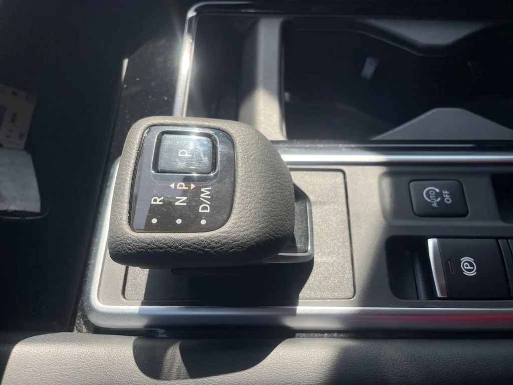 Used 2025 Red Nissan SV image 18