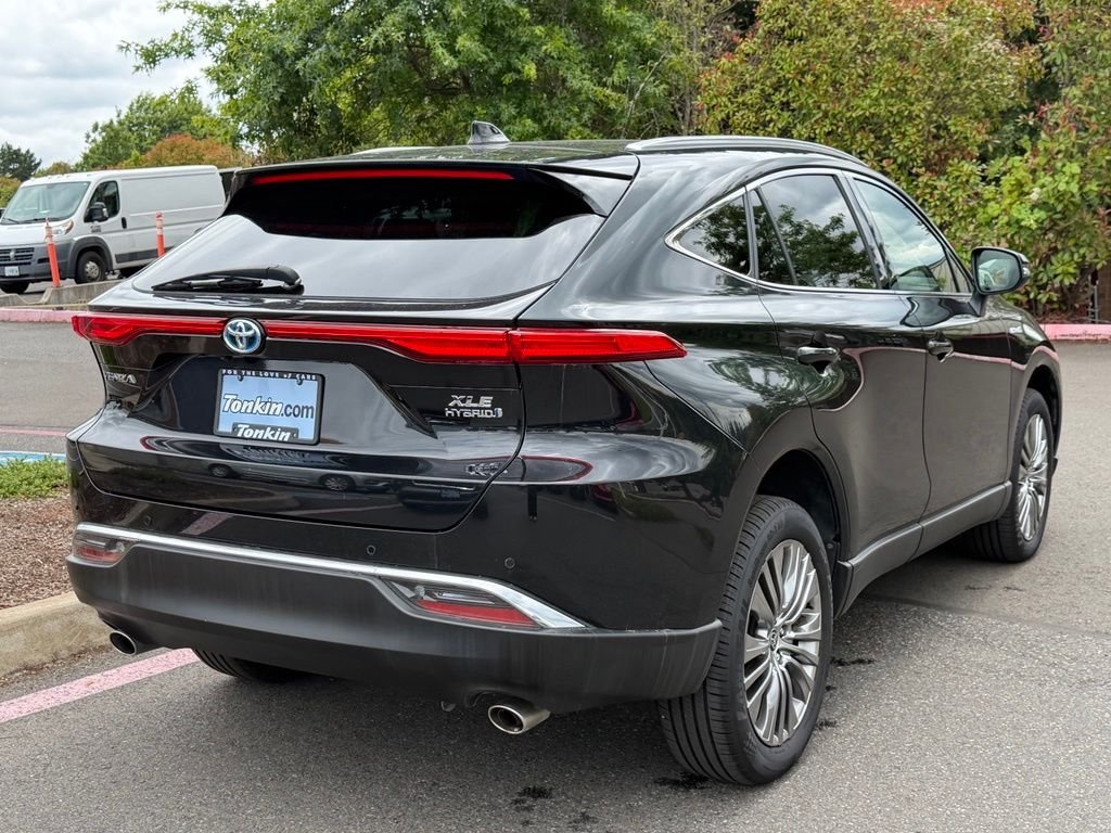 Used 2021 Celestial Black Toyota XLE image 7
