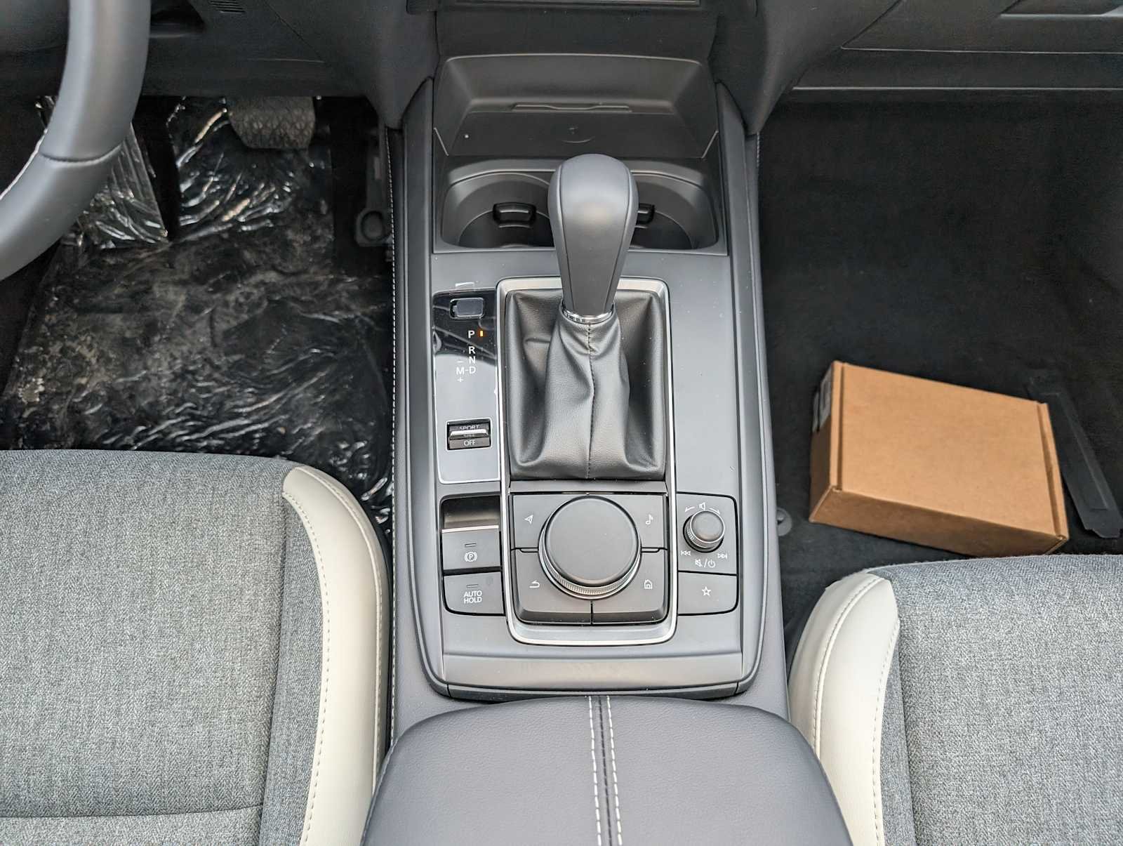 2026 Mazda CX-30 Aire Edition - Photo 13