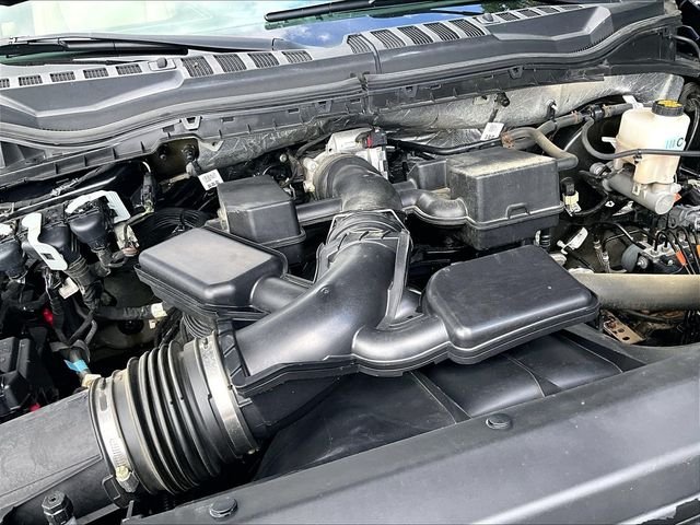Used 2020 Blue Ford Lariat image 33