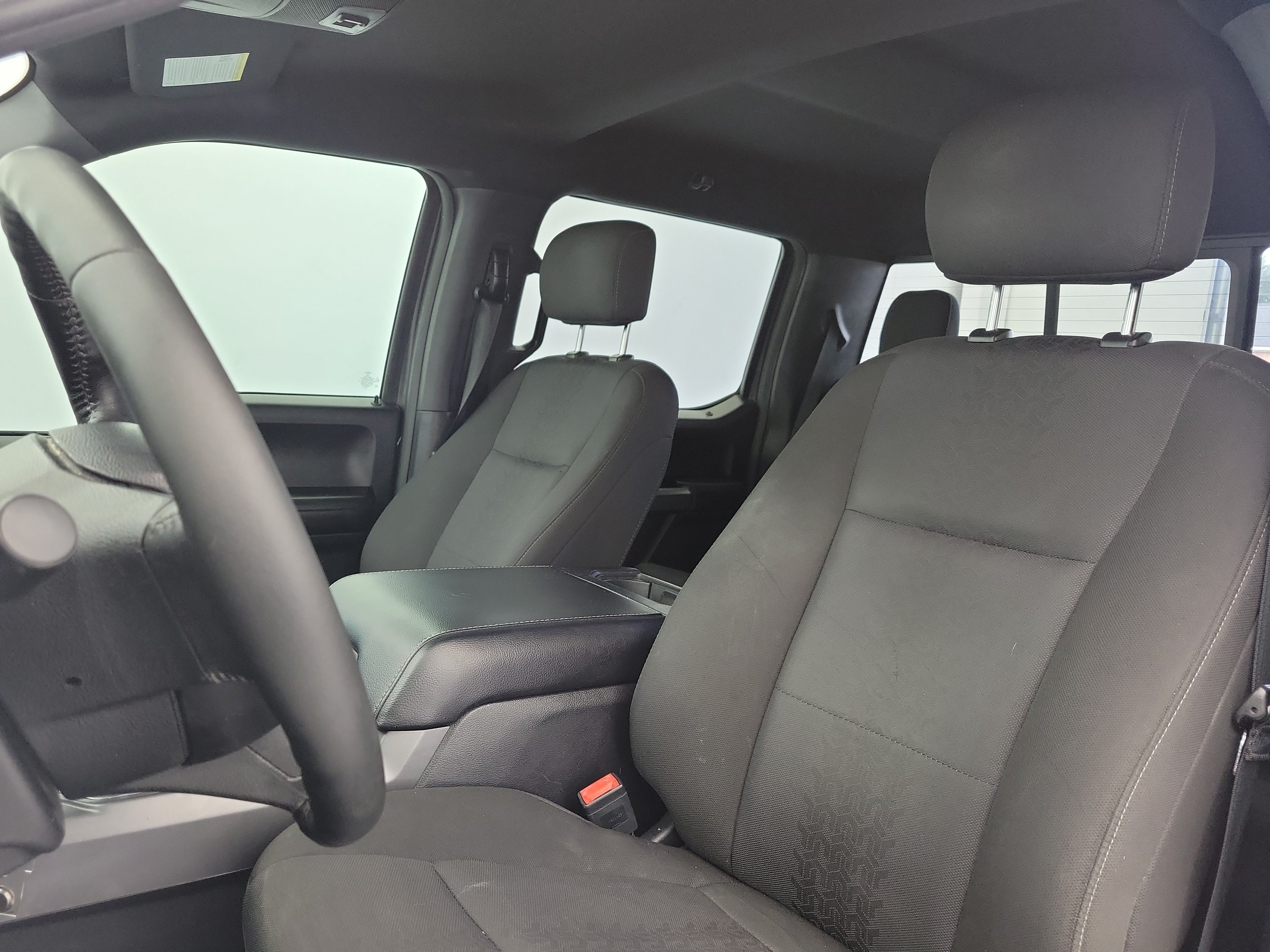 Used 2018 Magnetic Ford XLT image 18