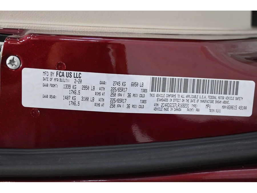 Used 2020 RED Dodge SXT Mobility Handicap Van image 31