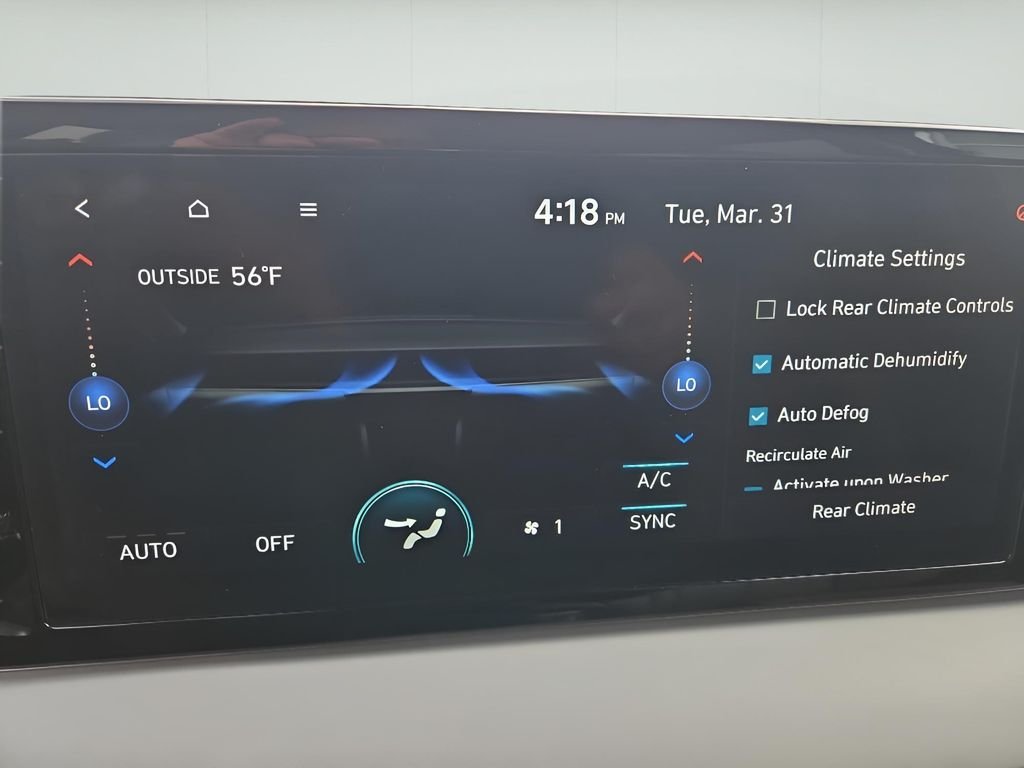 Used 2025 Abyss Black Pearl Hyundai SEL image 33