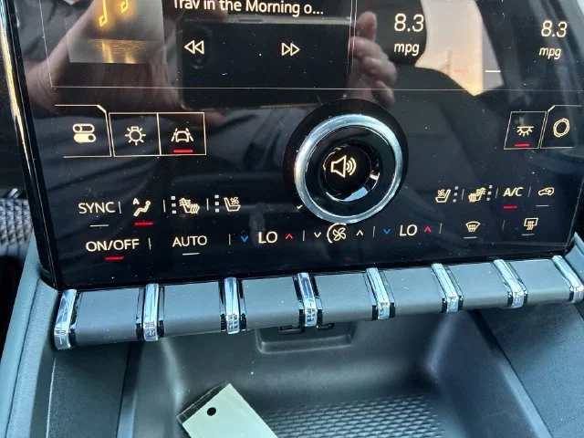 New 2027 Rapids Metallic GMC AT4 image 22