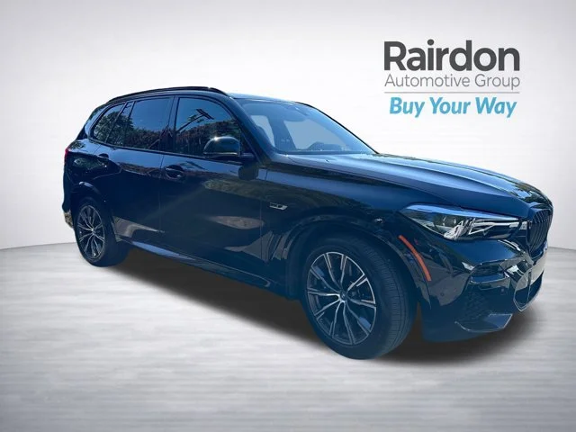 Used 2022 Black Sapphire Metallic BMW xDrive45e image 1