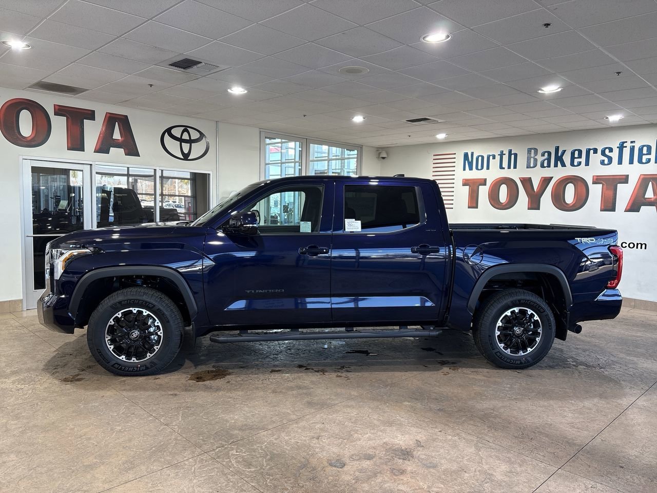 2026 Toyota Tundra SR5 - Photo 7