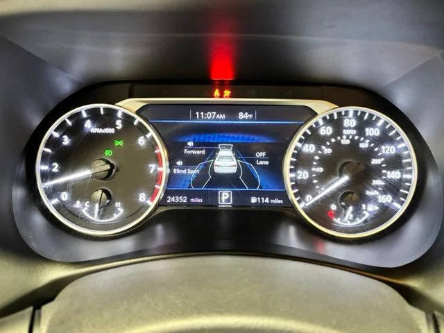 Used 2023 White Nissan SR image 10