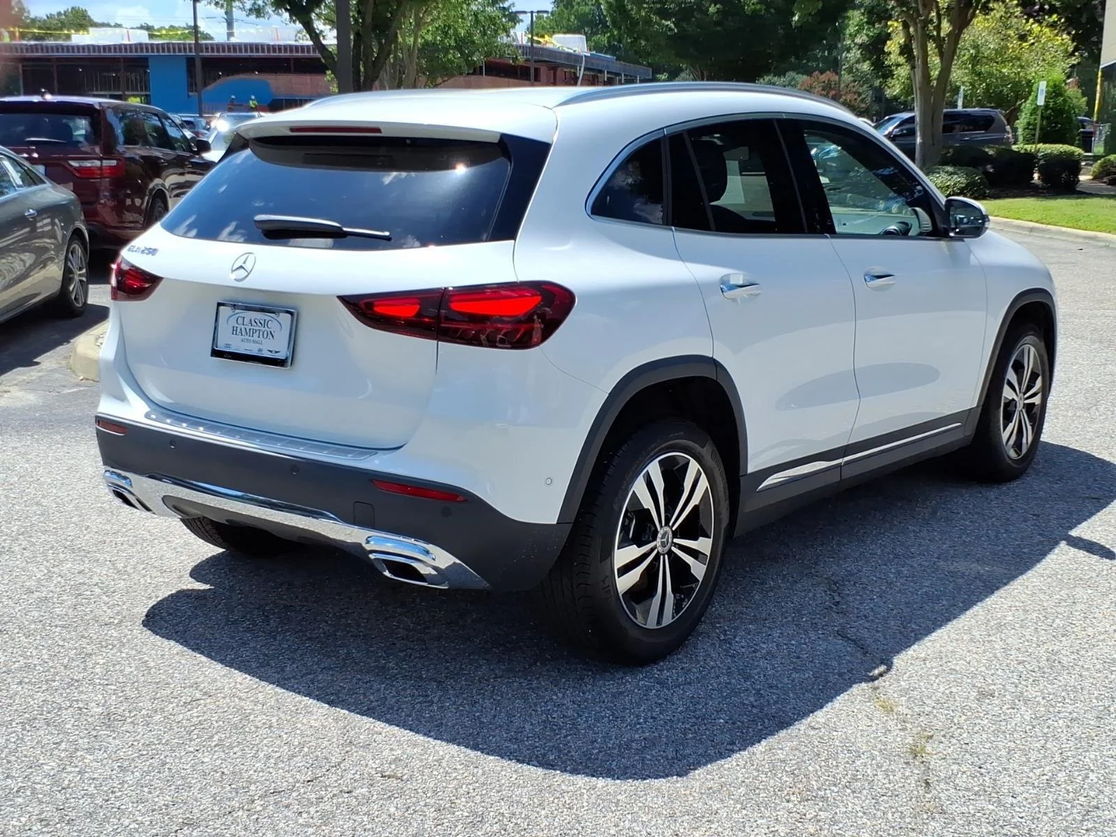 Certified Used 2026 Polar White Mercedes-Benz GLA 250 image 8