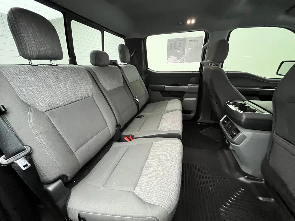 Used 2021  Ford XLT image 36