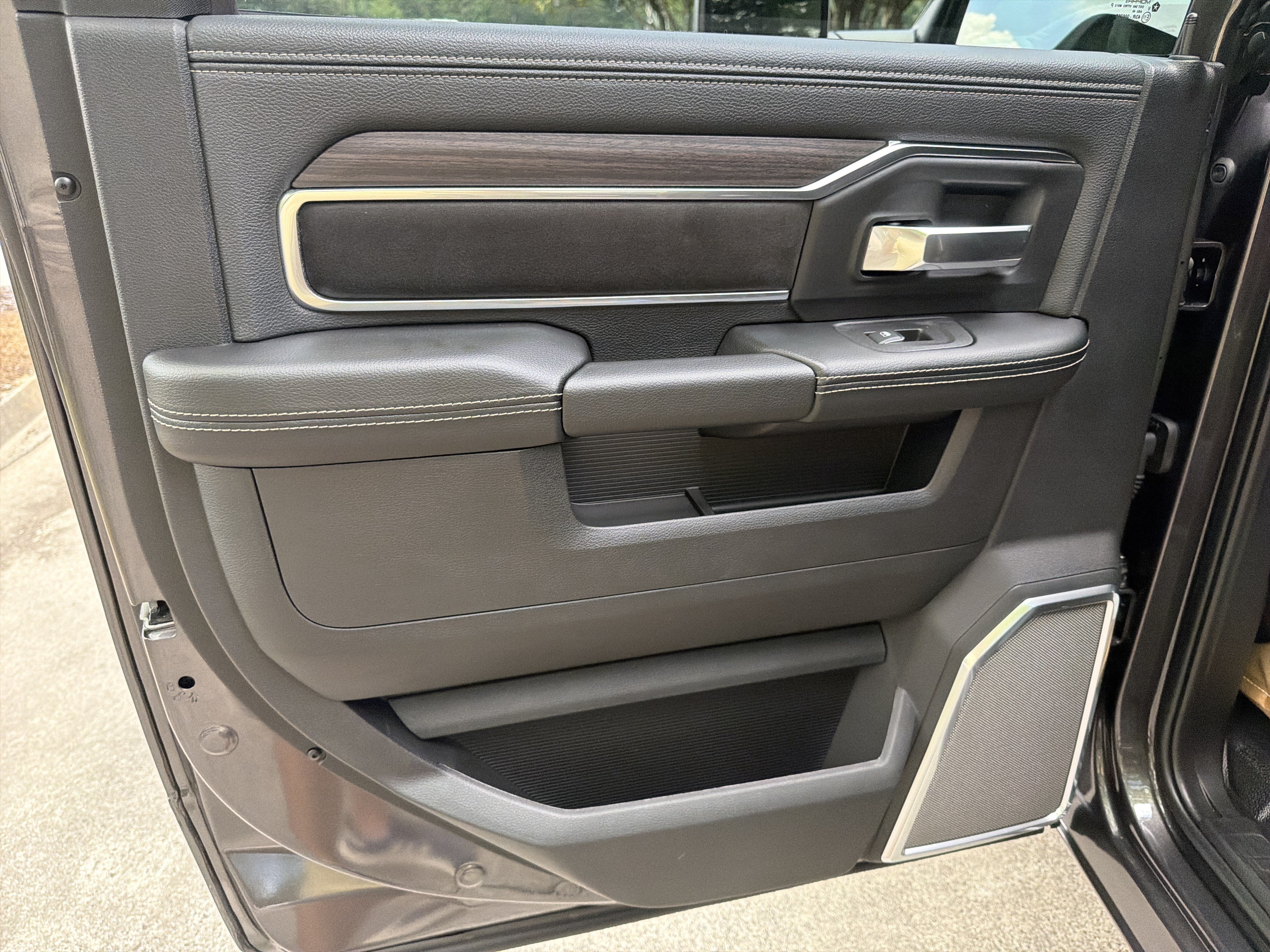 New 2026 Granite Crystal Metallic Clearcoat RAM Big Horn image 18