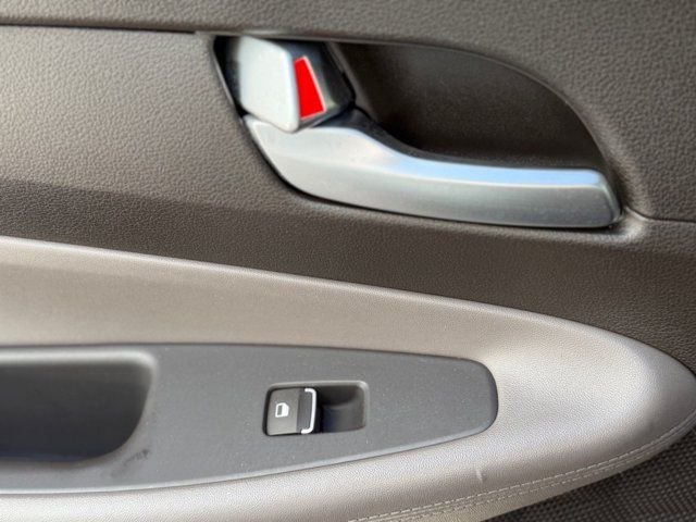 Used 2019 Gray Hyundai SEL image 11