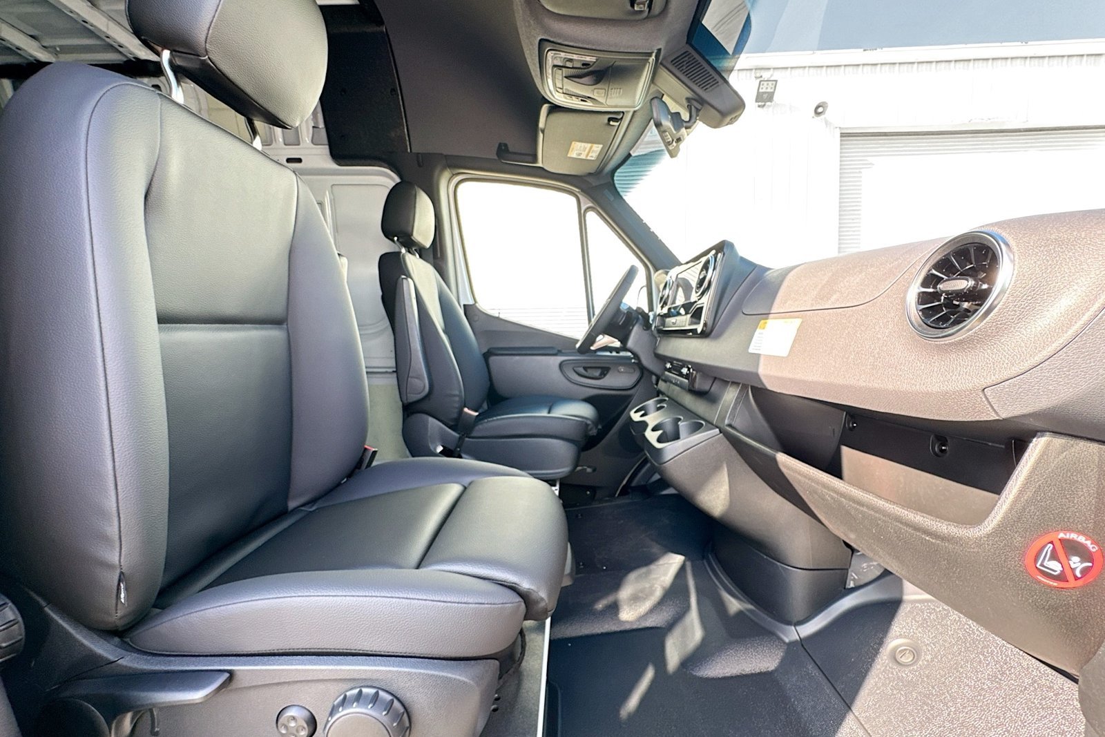 New 2026 Arctic White Mercedes-Benz  image 23