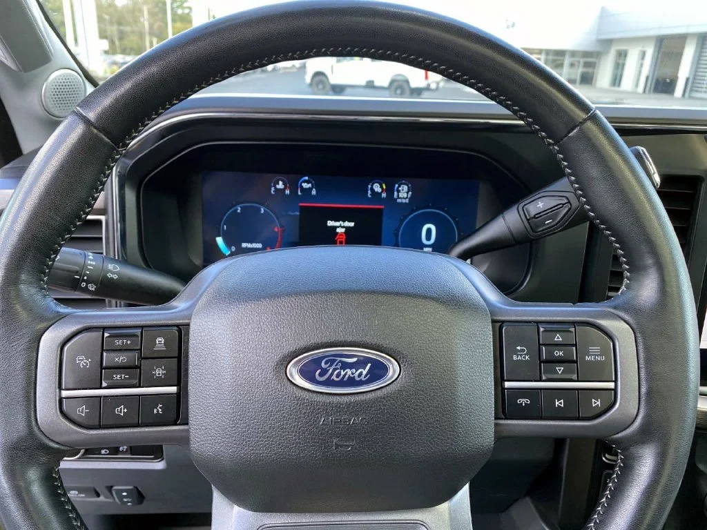 Used 2024 Silver Metallic Ford Lariat image 22
