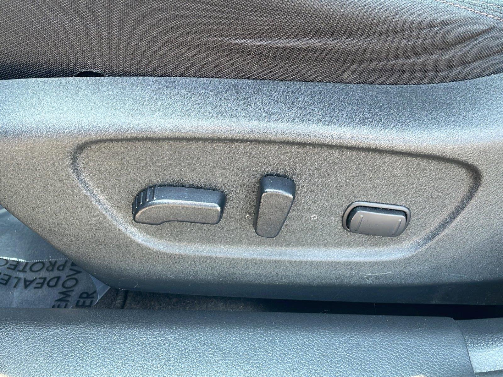 Used 2018 Gun Metallic Nissan SV image 20