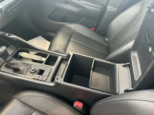 Used 2024 Red Kia S image 24