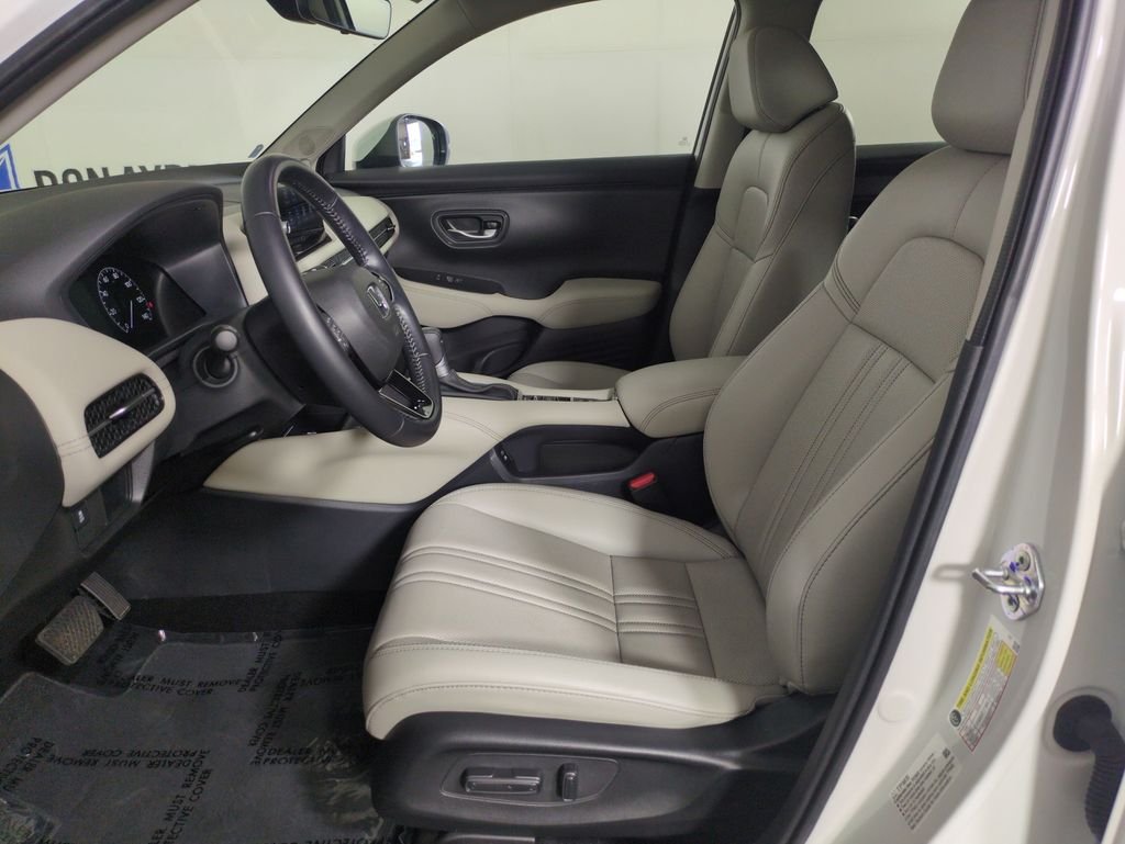 Used 2025 Platinum White Pearl Honda EX-L image 9