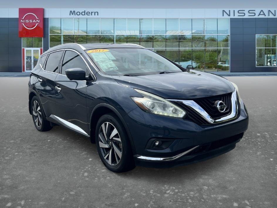 Used 2017 Arctic Blue Metallic Nissan Platinum image 3
