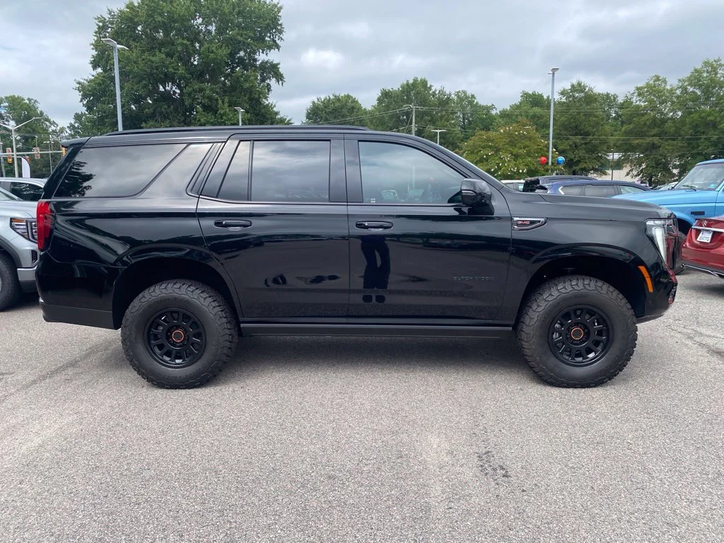 2026 GMC Yukon AT4 - Photo 42
