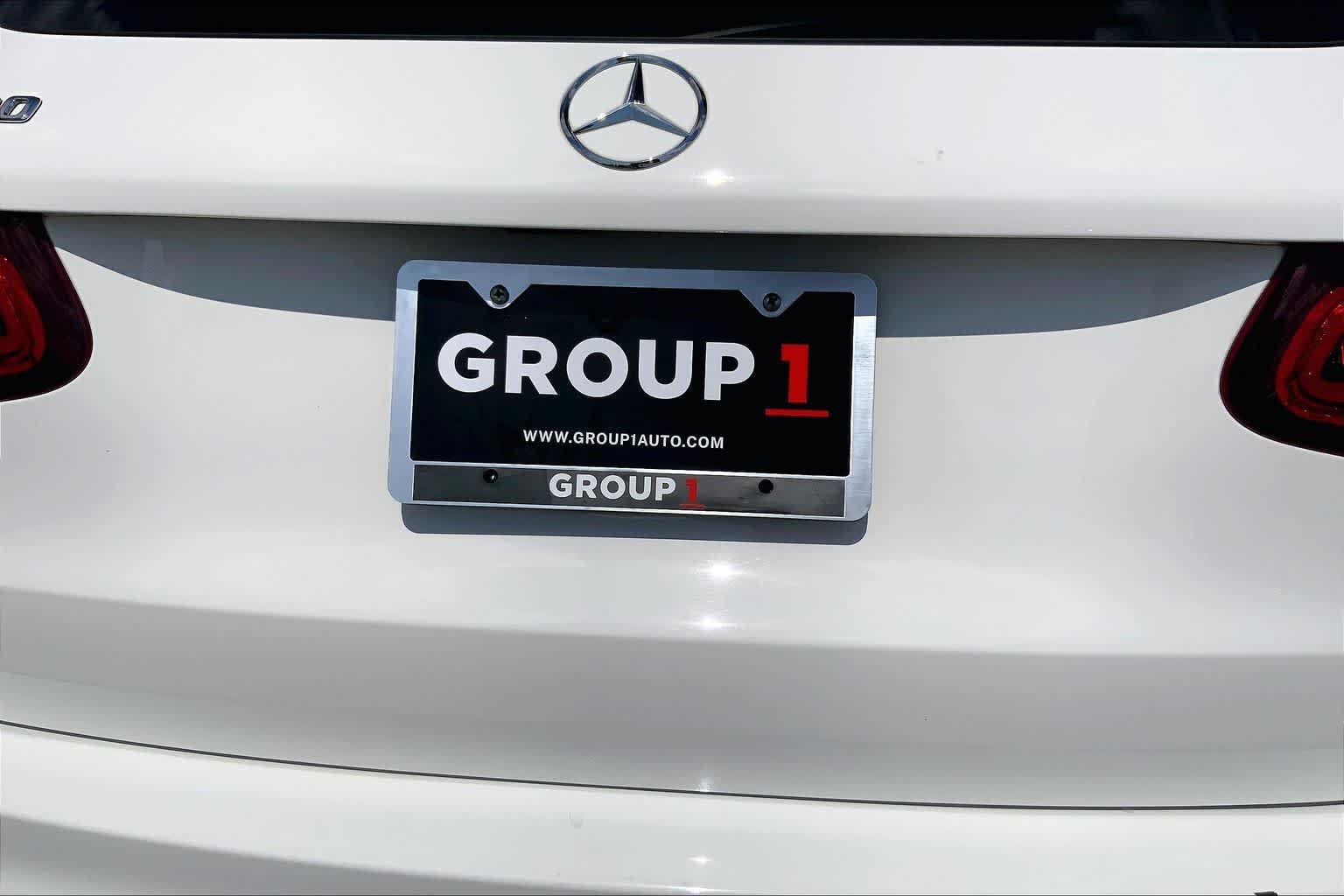 Used 2022 Polar White Mercedes-Benz GLC 300 image 10