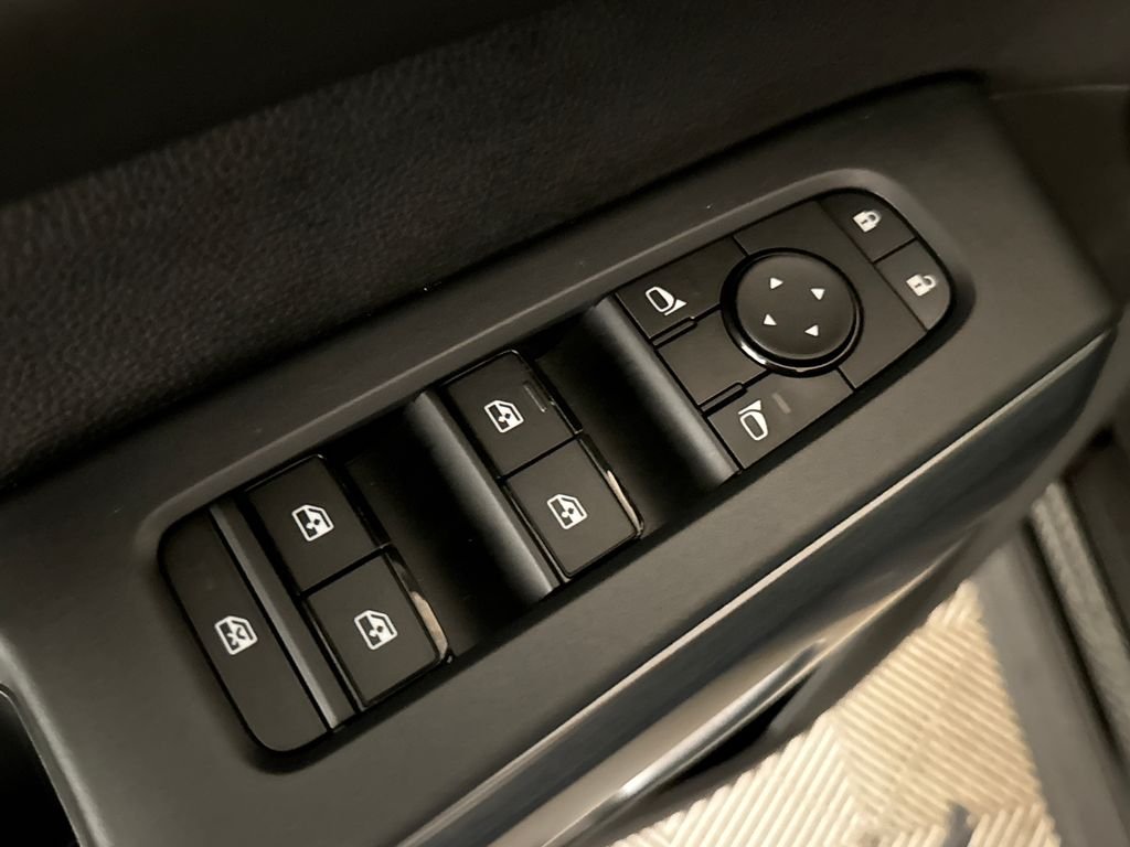 Certified Used 2025 Black Nissan Rock Creek image 16
