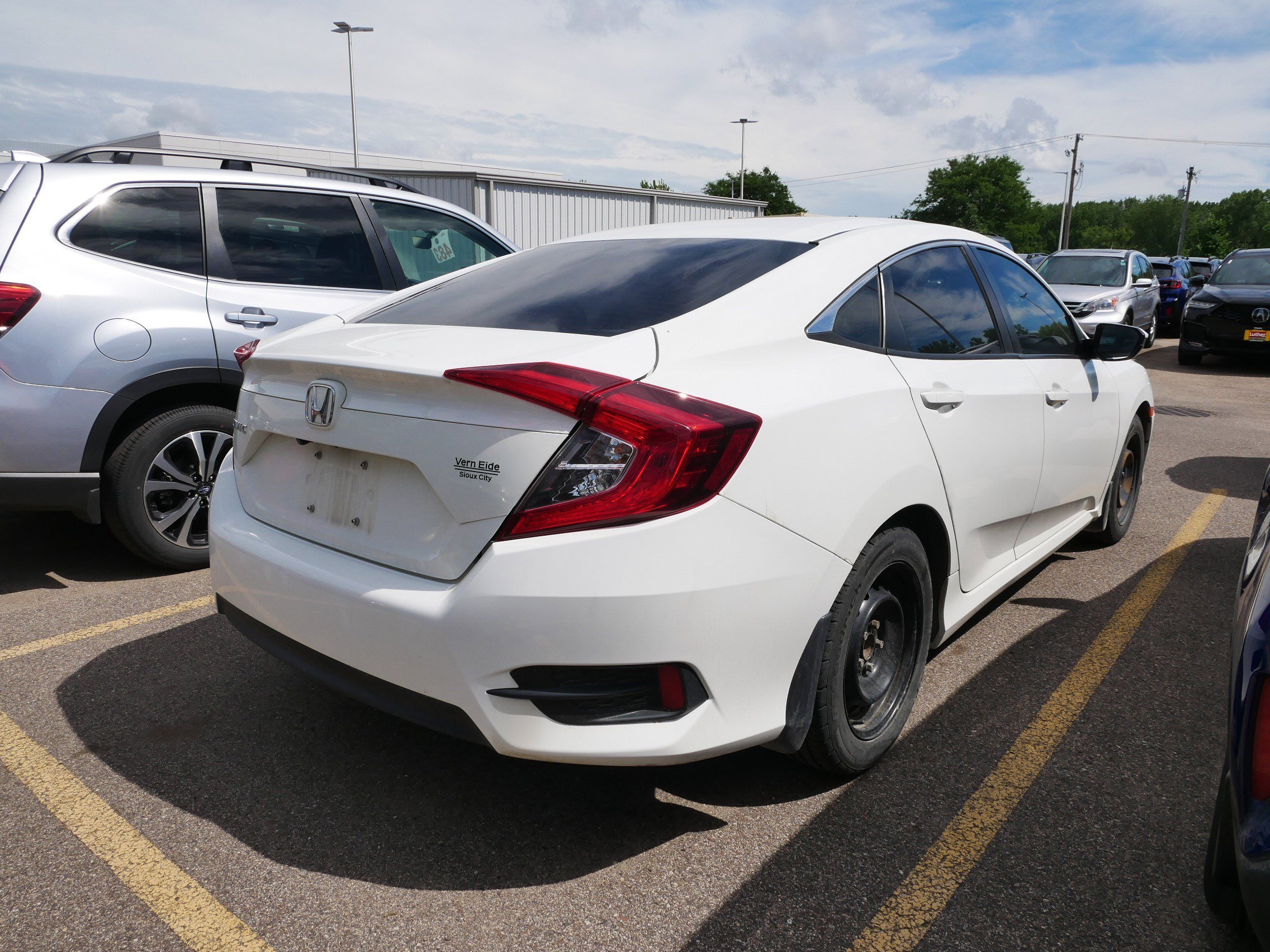 Used 2018 NA Honda LX image 5