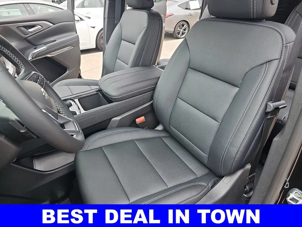 2026 Chevrolet Traverse LT - Photo 16