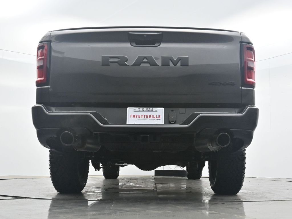 New 2026 Granite Crystal Metallic Clear-Coat Exterior Paint RAM Warlock image 38