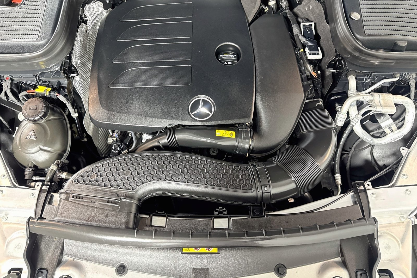 Certified Used 2022 Black Mercedes-Benz GLC 300 image 29