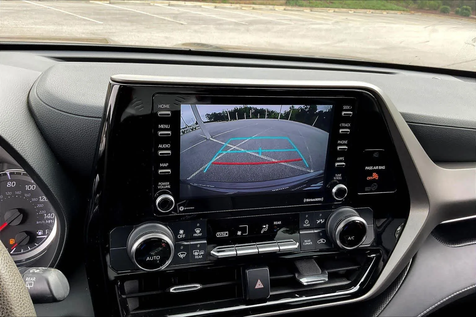 Used 2022 Magnetic Gray Metallic Toyota L image 26