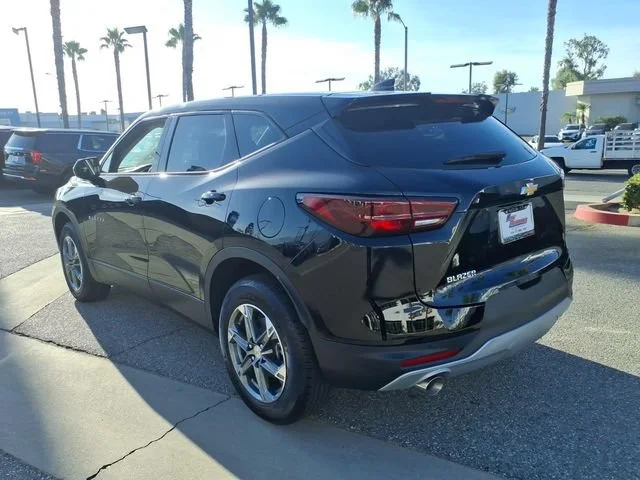 Used 2026 Black Chevrolet 2LT image 7