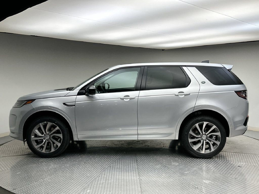 Used 2025 Hakuba Silver Metallic Land Rover S image 2