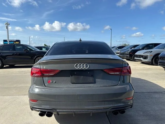 Used 2018 Daytona Gray Pearl Effect Audi 2.0T Premium Plus image 4