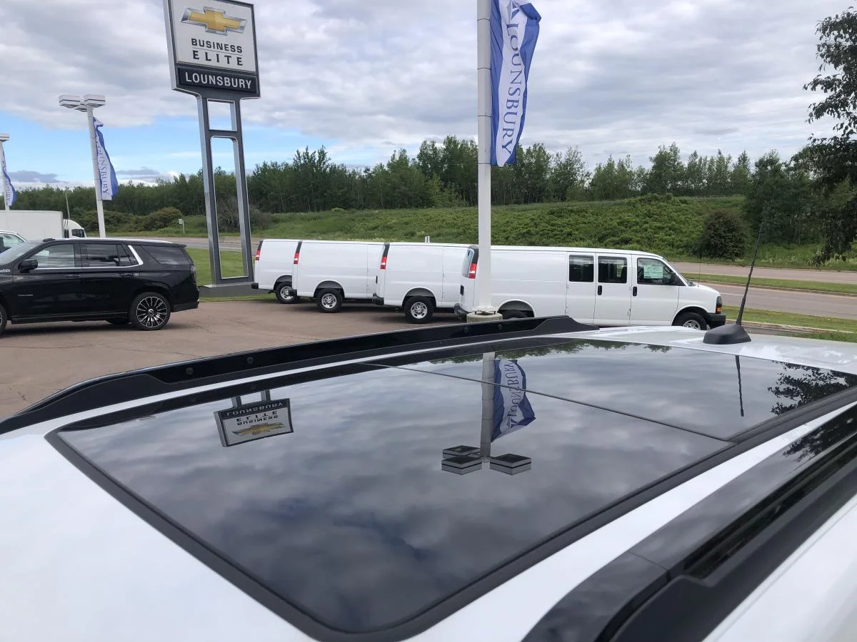 New 2026 White Chevrolet Awd 4dr Activ image 22