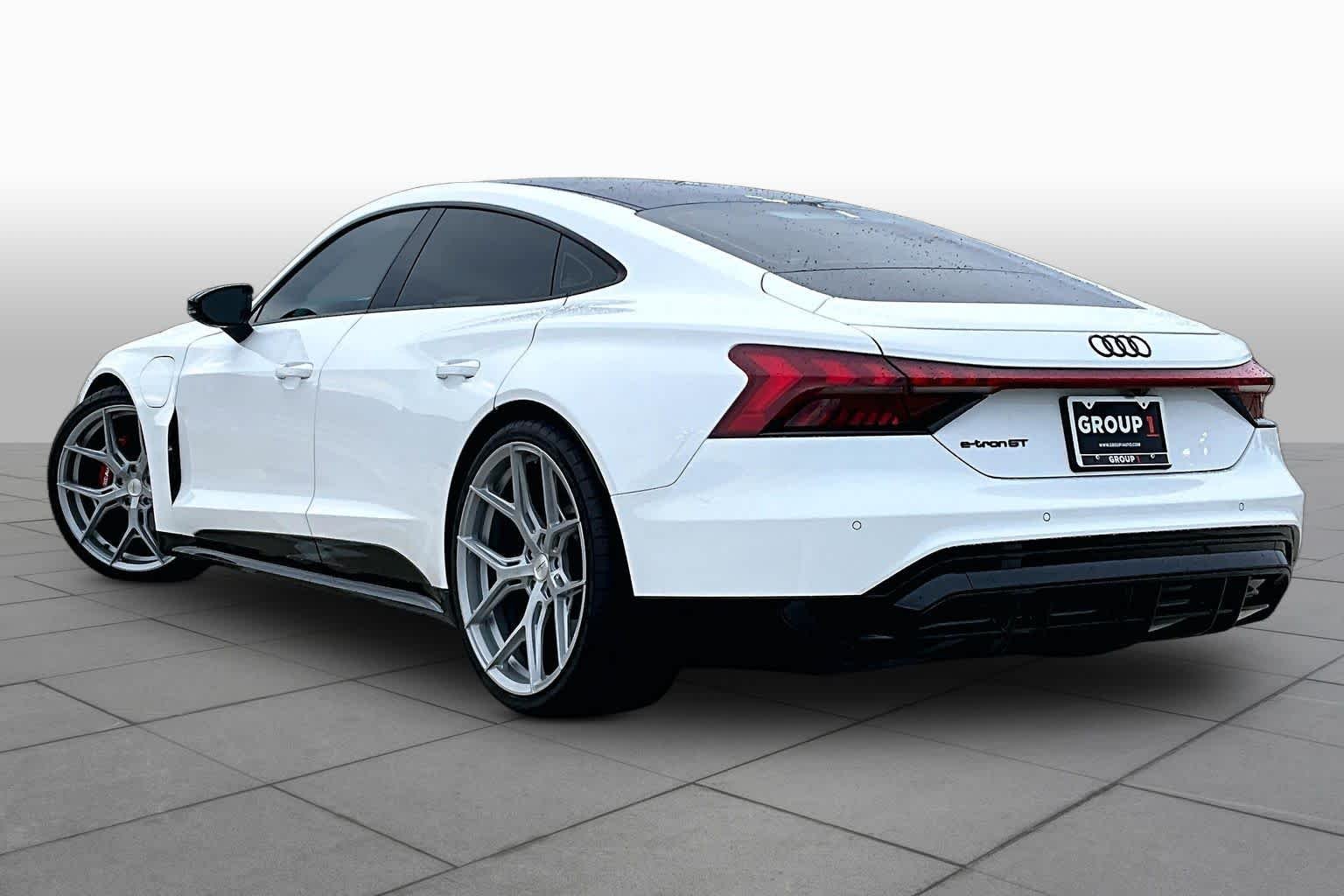 Used 2022 Ibis White Audi Premium Plus image 11