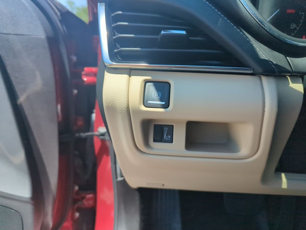 Used 2024 Red Cadillac Luxury image 20
