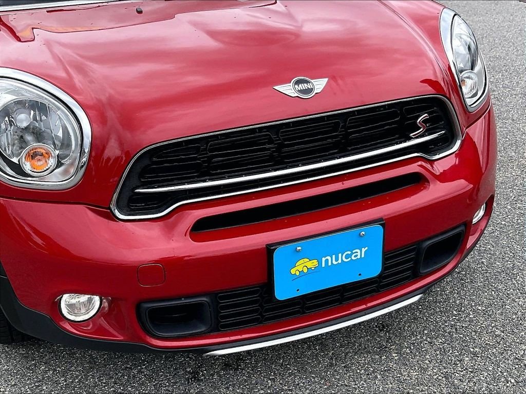 Used 2015 Red MINI Base image 30