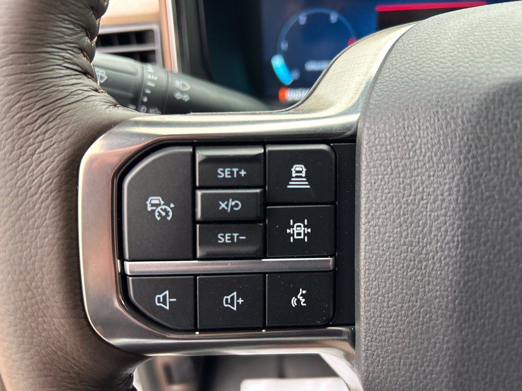 New 2026 Star White Metallic Tri-Coat Ford King Ranch image 18