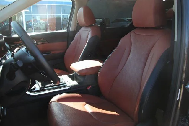 2023 Kia Carnival SX Prestige - Photo 17