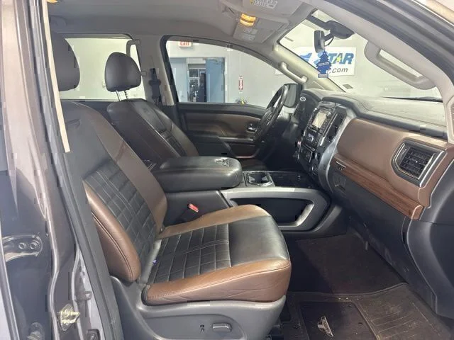 Used 2018 Brown Nissan Platinum Reserve image 23